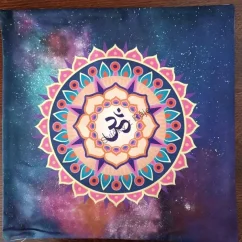 Povlak na polštář s motivem OM 45x45 cm