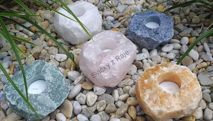 Kalcit svícen surový